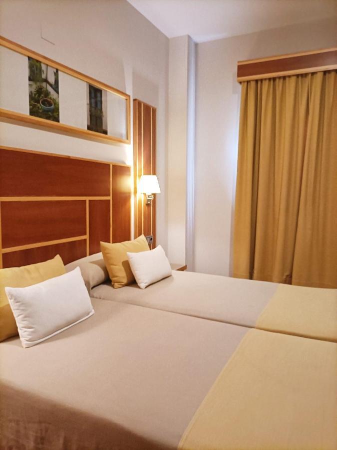 Hotel Carmen 拉卡尔洛塔 外观 照片