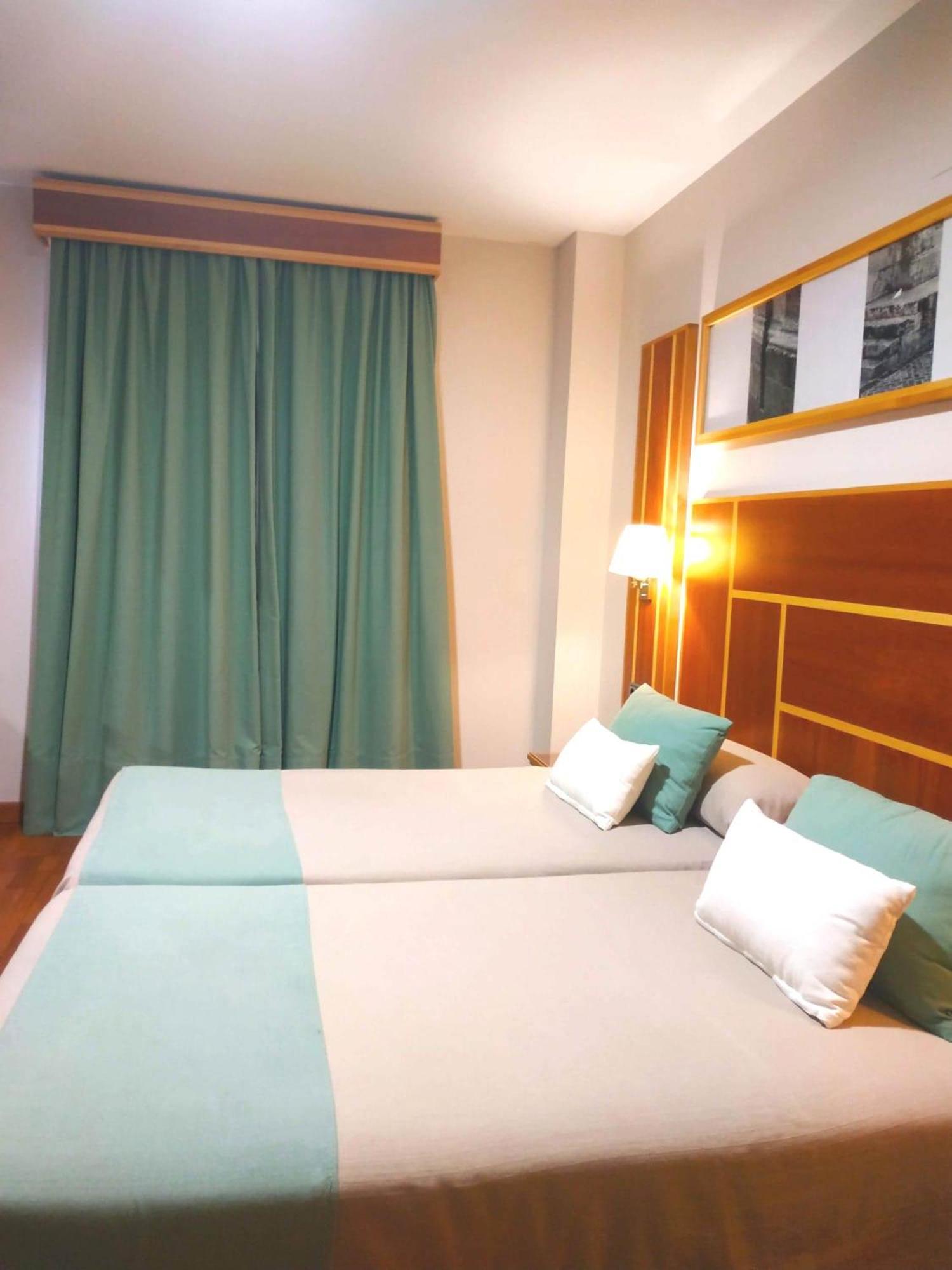 Hotel Carmen 拉卡尔洛塔 外观 照片